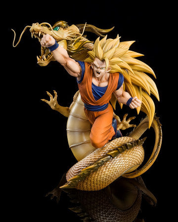 Super Saiyan 3 Son Goku Growing Strength (Dragon Ball Z) Premium